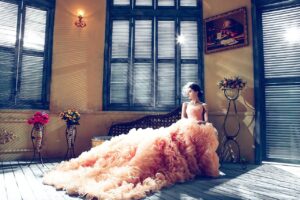結婚式で50代におすすめのドレスレンタルは？