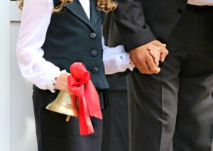 tsutayaの返却期限が1日過ぎた場合の対処法は？