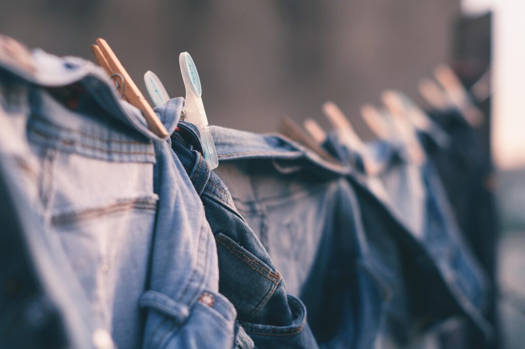 服のサブスクでおすすめのサイトはどこですか？