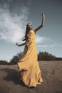 ファッションレンタルで楽しむイベントに最適な服は？