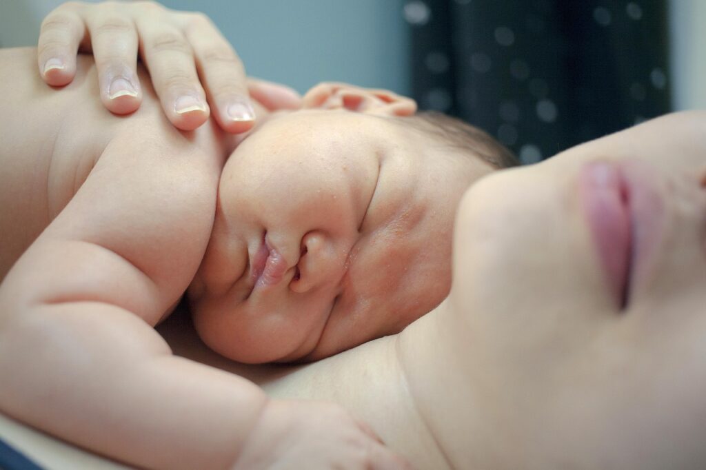 ファッションレンタルを活用した子育て中のママにおすすめのスタイルは？