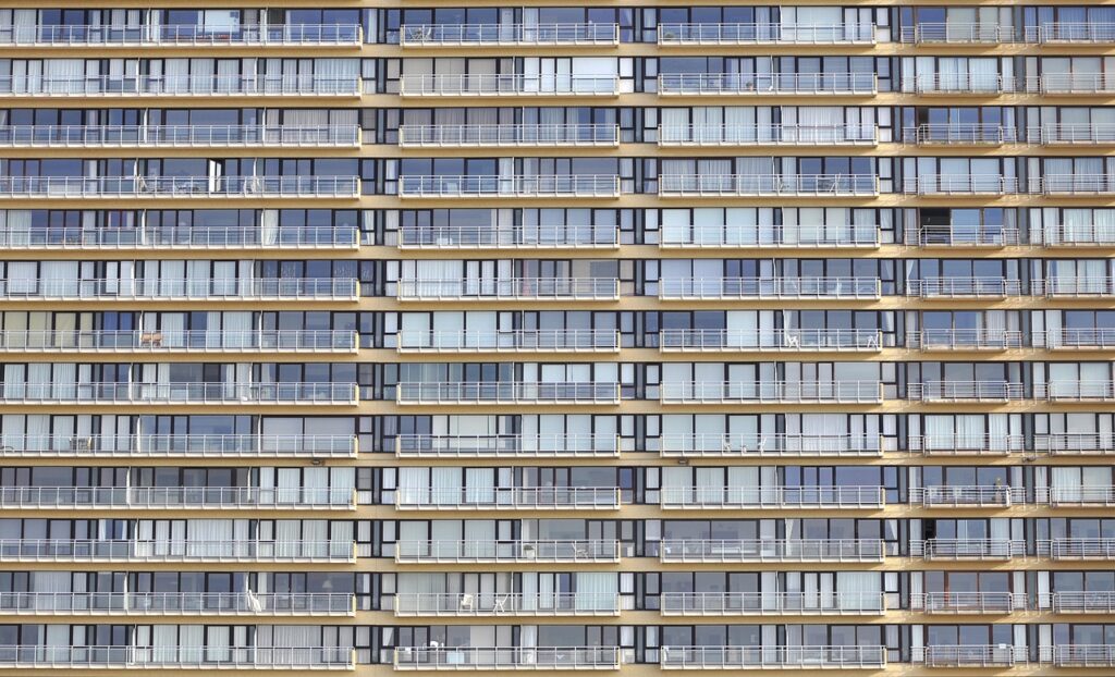 ファッションレンタルの定期便、初回はどれを選ぶべき？
